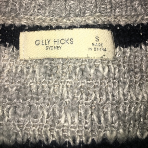 ❌ SOLD ❌ Gilly Hicks Striped Grey & Navy Sweater - Picture 2 of 5